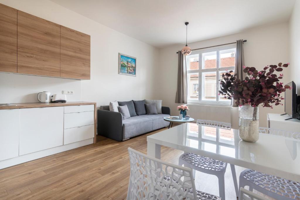 Prague Tales Boutique Residence by Dwellfort - 11