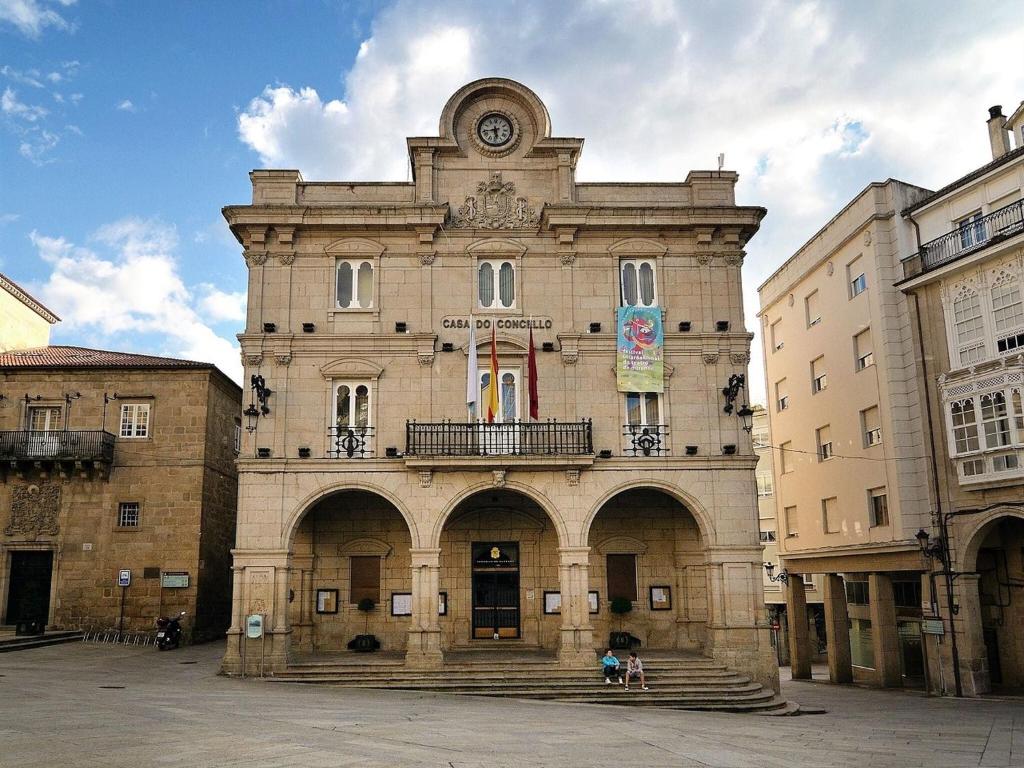 Kép Belvilla by OYO Villa Trabazos Abellas szállásáról Ourensében a galériában