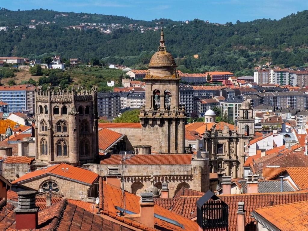 Kép Belvilla by OYO Villa Trabazos Abellas Ãtico szállásáról Ourensében a galériában