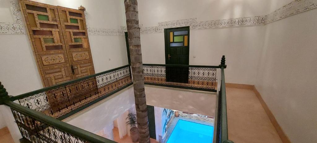 Bazén v ubytování Riad Celia nebo v jeho okolí