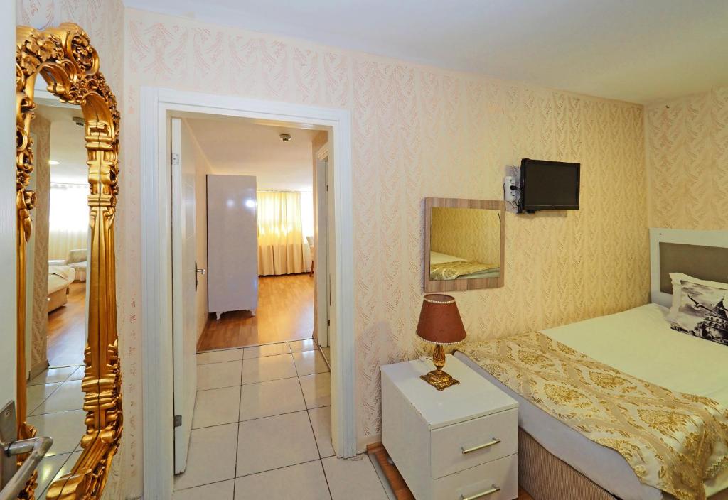 Nagehan Hotel Old City - Family Room (5 Adults)