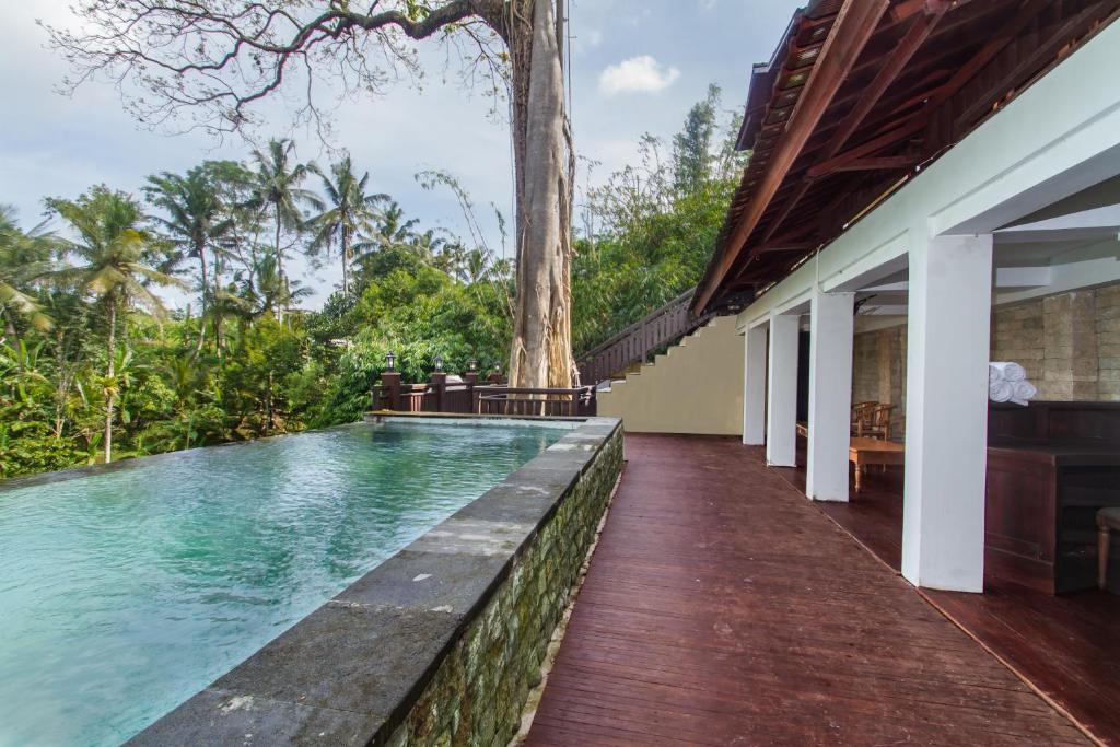 Bazén v ubytování Graha Petulu Ubud by Pramana Villas nebo v jeho okolí