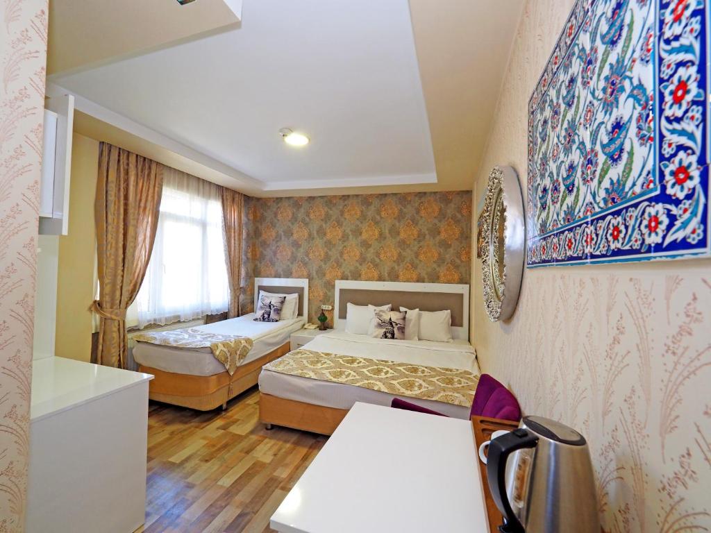 Nagehan Hotel Old City - Triple Room