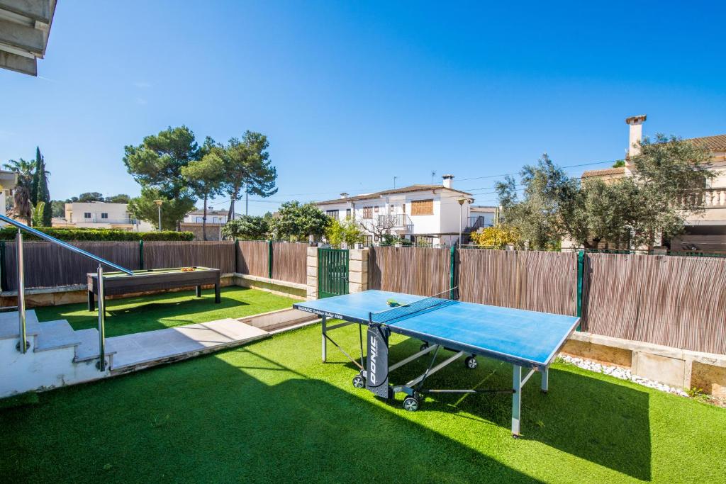 Stolný tenis v ubytovaní Villa Playa Esperanza, Pool Heizung, 7 Gäste alebo v jeho okolí