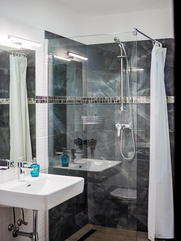 Vienna Boutique - Premium Hostel - 17