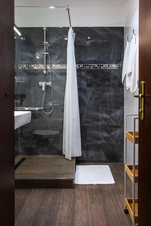 Vienna Boutique - Premium Hostel - 13