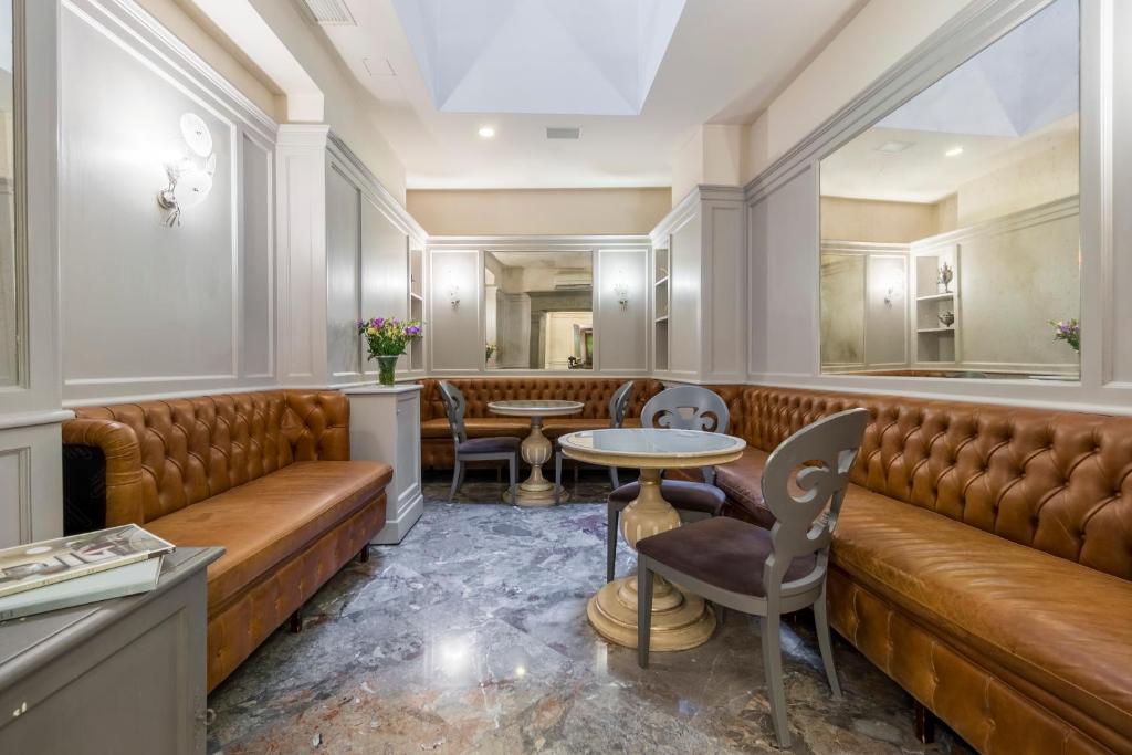 Hotel Art Atelier - Place of Charme - Resim 18