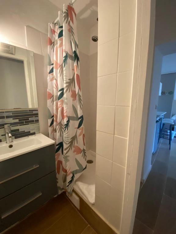 Hôtel Raphael Prado - Resim 35