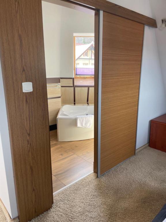 Posteľ alebo postele v izbe v ubytovaní St Lukas Medical & SPA
