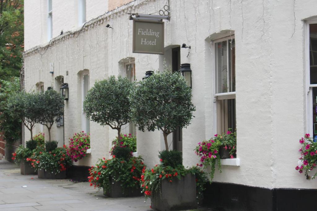 Fielding Hotel - Resim 40