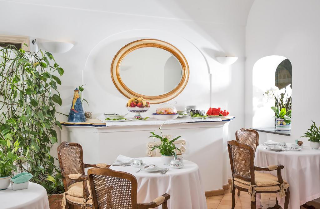 Posezení v ubytování Hotel L'Ancora