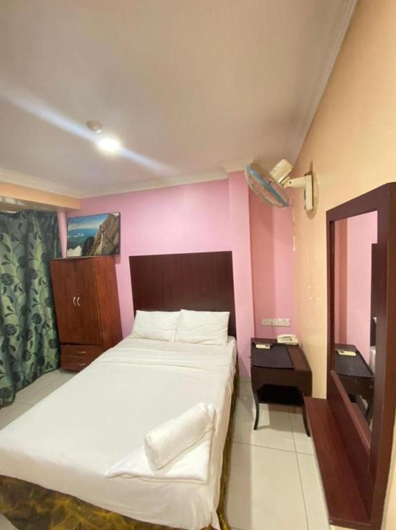GS Budget Hotel Ampang - Sala De Reina De Lujo
