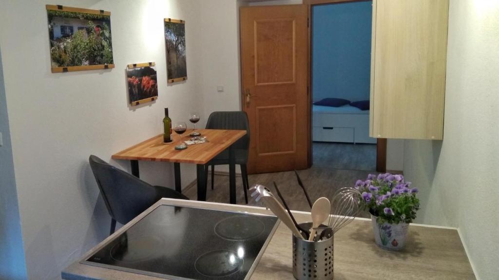 Fotografia z galérie ubytovania Haus Flora am Kaiser v destinácii Niederndorf