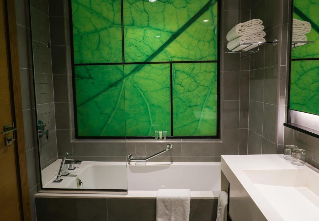 Al Khoory Courtyard Hotel - Resim 40