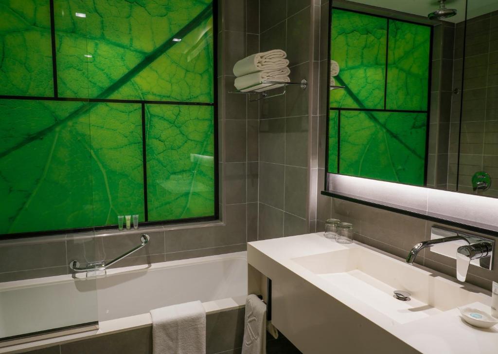 Al Khoory Courtyard Hotel - Resim 39