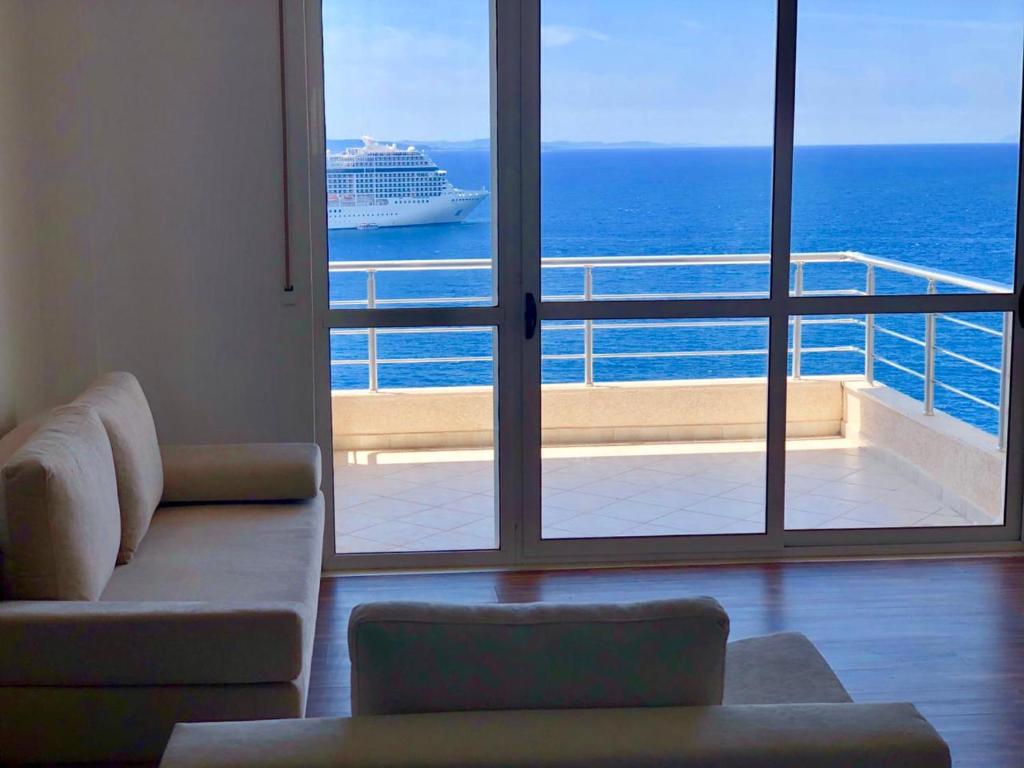 One bedroom appartement at Sarande 10 m away from the beach with sea view and terrace - Image 1