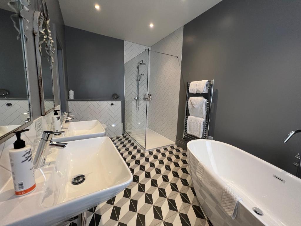 The Ginger Pig - Resim 36