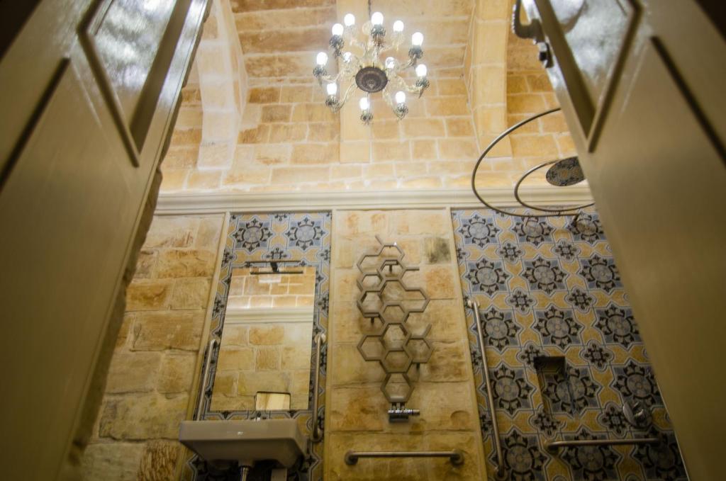 Senglea Suites - 6