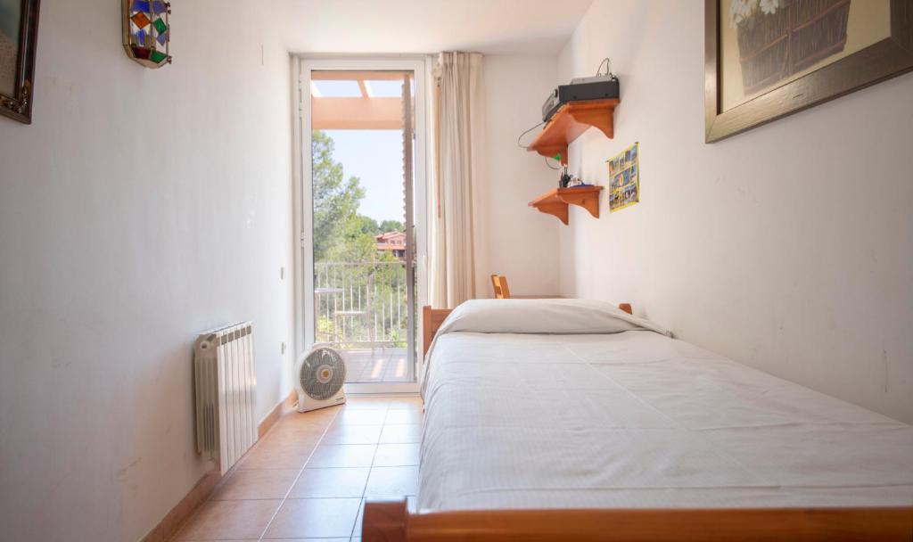 Fotografia z galérie ubytovania TarracoHomes, TH151 Casa Familiar con Terraza y Piscina en Tamarit v destinácii Tarragona
