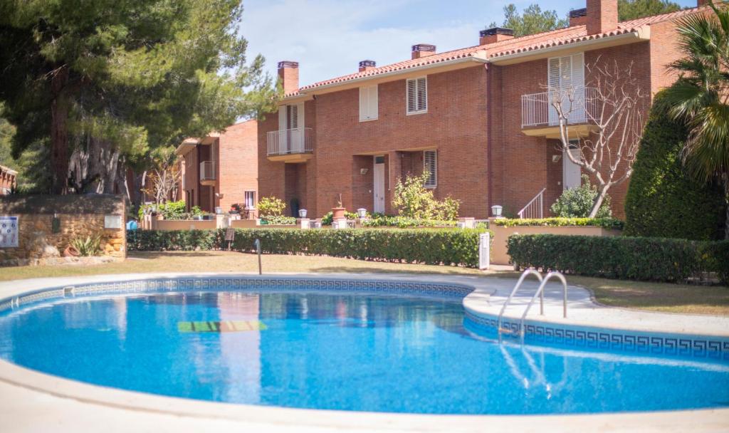 Fotografia z galérie ubytovania TarracoHomes, TH151 Casa Familiar con Terraza y Piscina en Tamarit v destinácii Tarragona