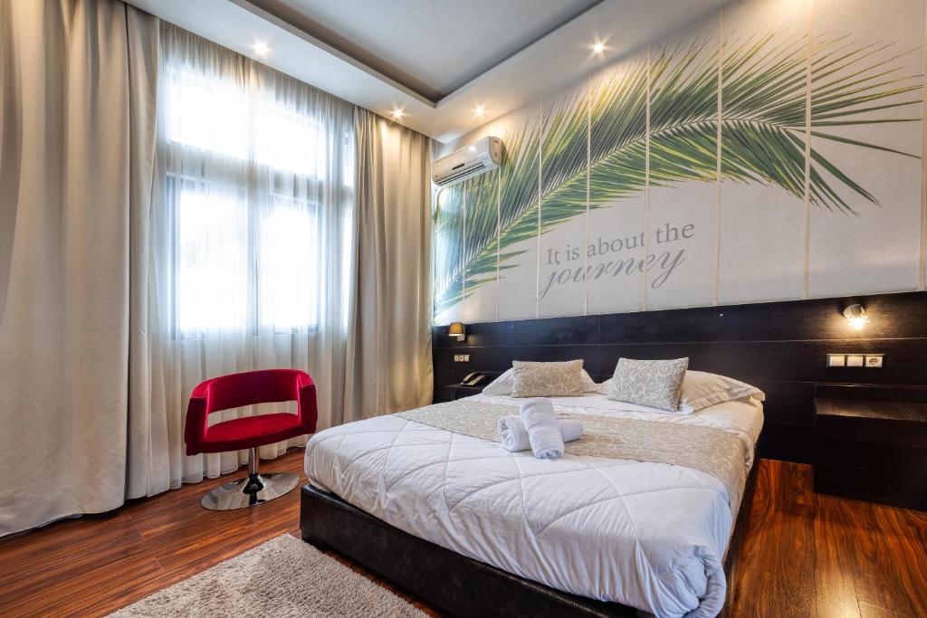 Gallery Art Hotel - 4