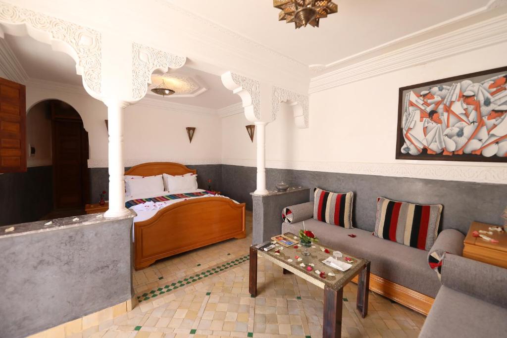 Postel nebo postele na pokoji v ubytování Riad Atlas Acacia