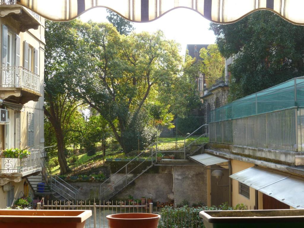 A garden outside Nido del Tadini