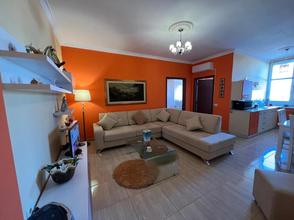 City Center Apartment in Shkoder - Imazhi 5