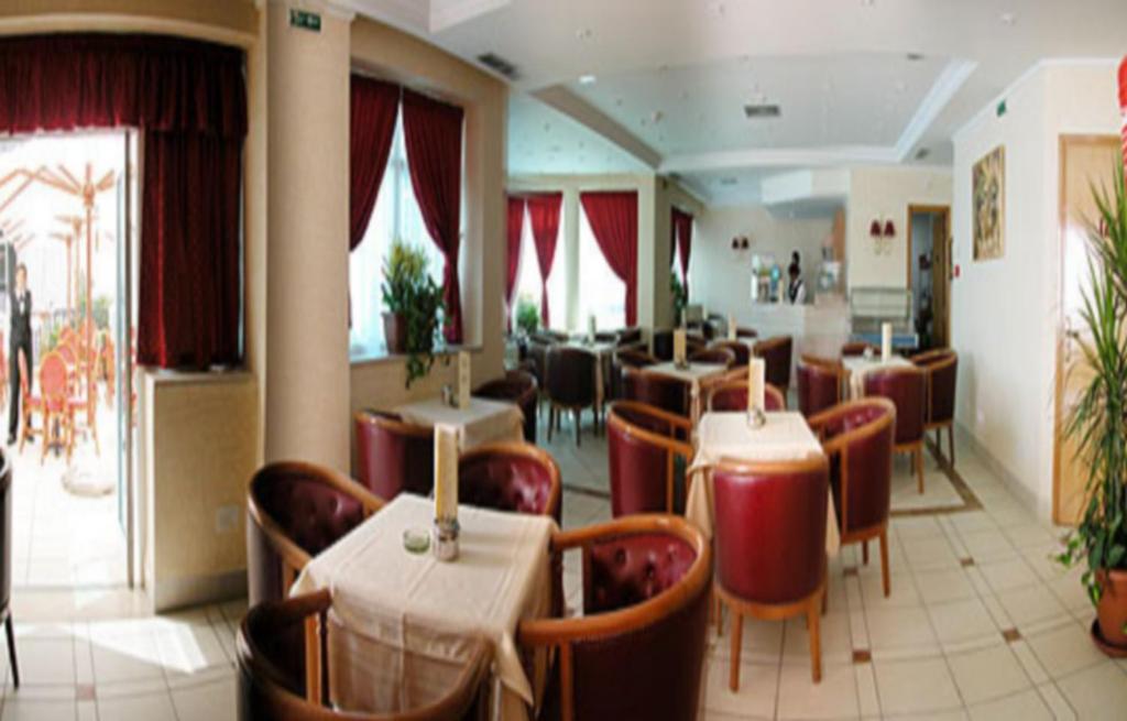 Posezení v ubytování Ariha Hotel