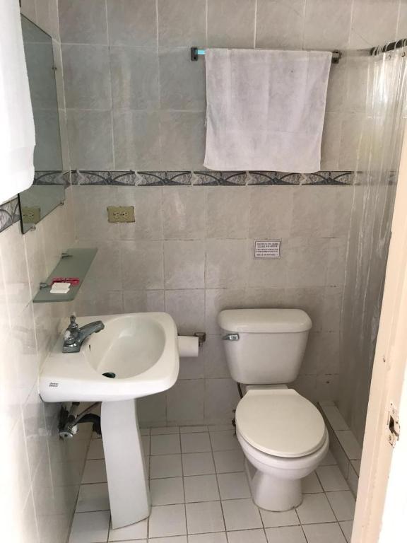 Sunshine Hotel Little Corn Island photo