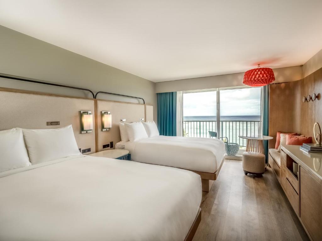 Crowne Plaza Resort Guam - 2 Doppelbetten Premium Ocean View
