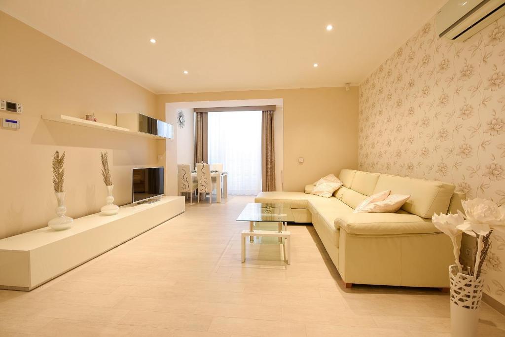 Apartments Villa Zlatko - 10