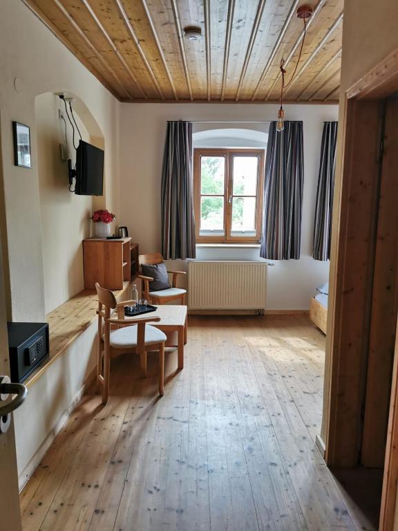 Turmhotel zum Erasmus - Double Room