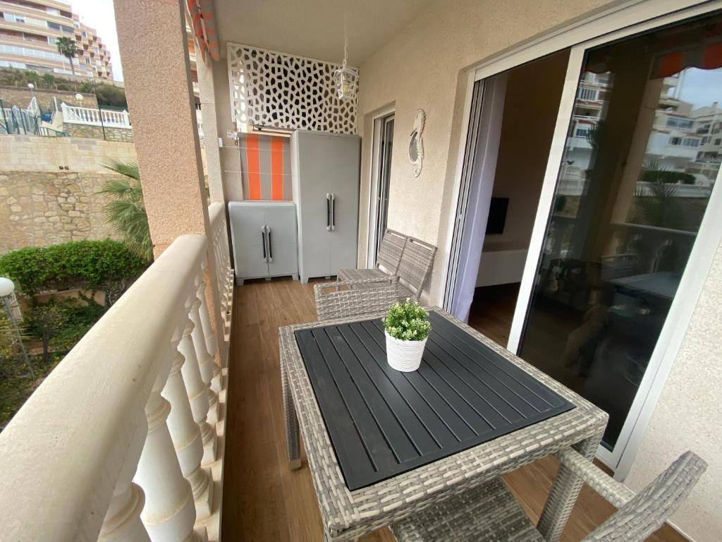 A balcony or terrace at Arenales Sol y Playa Galatea I