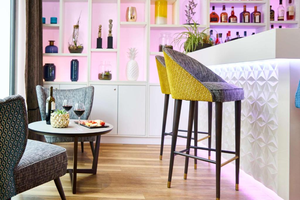 Posezení v ubytování Best Western Plus Hotel Carlton Annecy