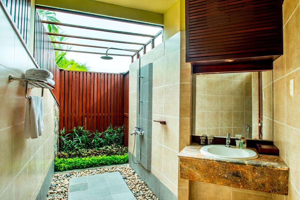 Biệt thự Nhìn ra Đại dương với Hồ bơi Riêng
