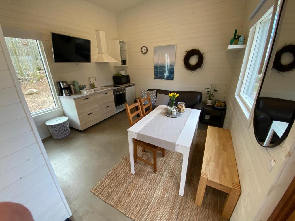 Kuchyň nebo kuchyňský kout v ubytování Tiny House
