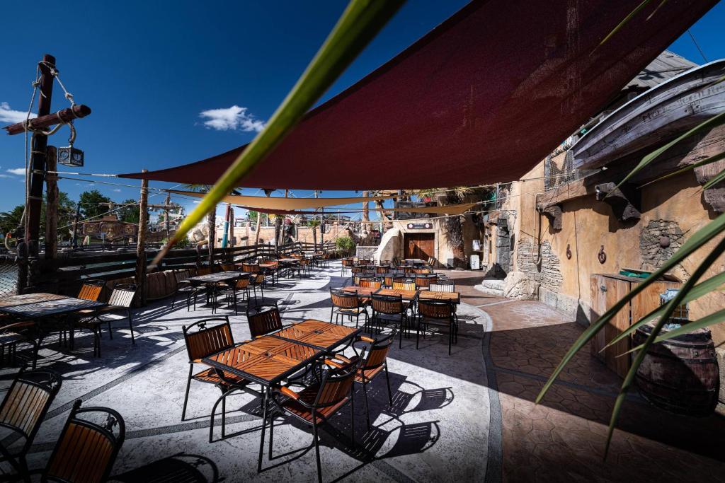 Restaurace v ubytování Camping Les Sables d'Or