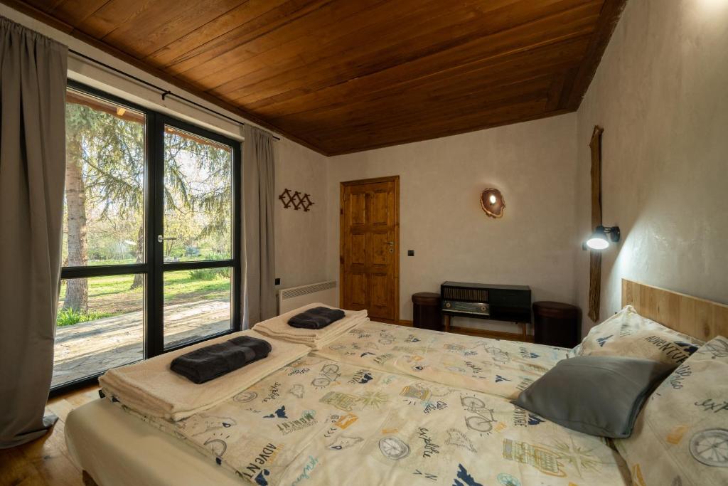 Adventure Camp Emen - Two-Bedroom Villa