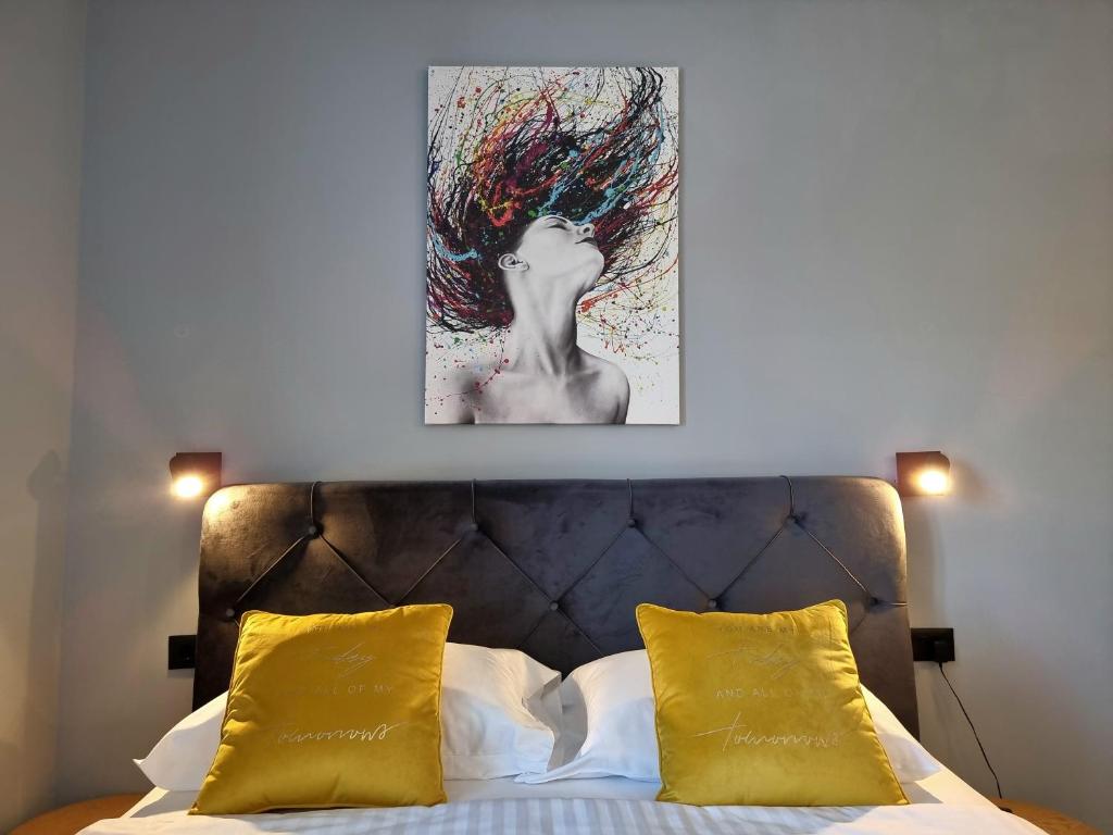 Postel nebo postele na pokoji v ubytování Solemar Luxury Rooms Free Parking