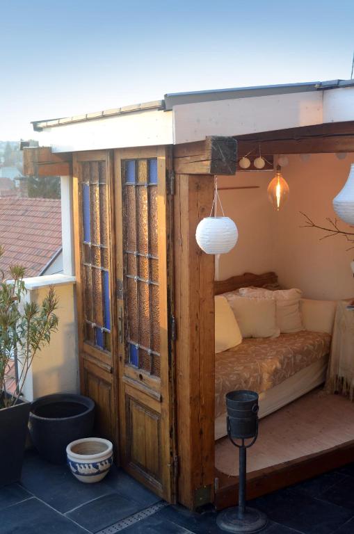 Posedenie v ubytovaní Fília Apartman