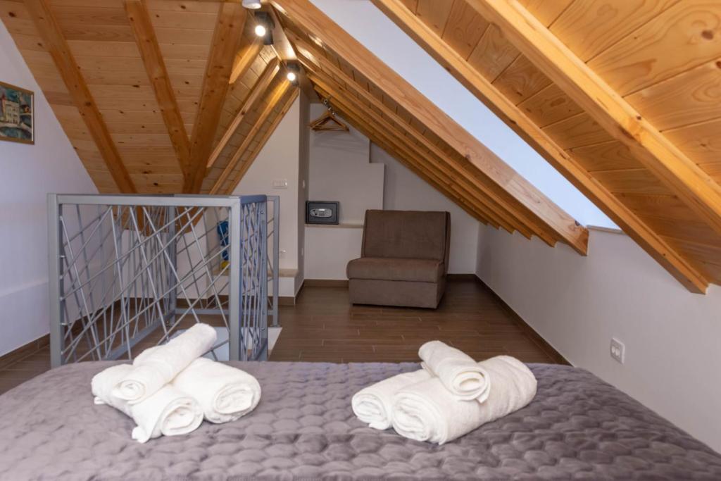 Luxury Rooms Rustic Chic - 10