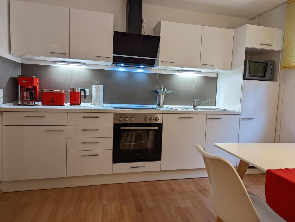 Ferienwohnung Rheinblick Koblenz - Two-Bedroom Apartment 2