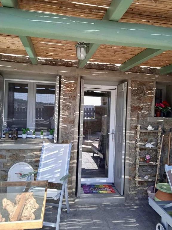 Zdjęcie z galerii obiektu Voula's Cozy Studio in Ano Mera Mykonos w mieście Ano Mera