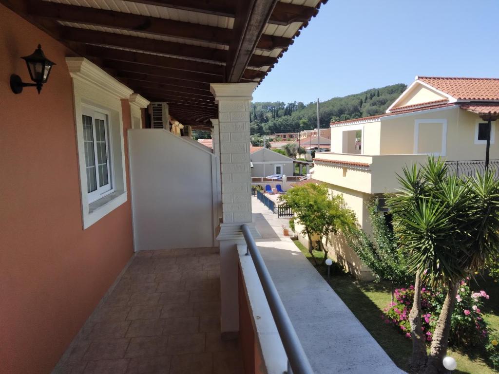 Budova, kde se aparthotel nachází