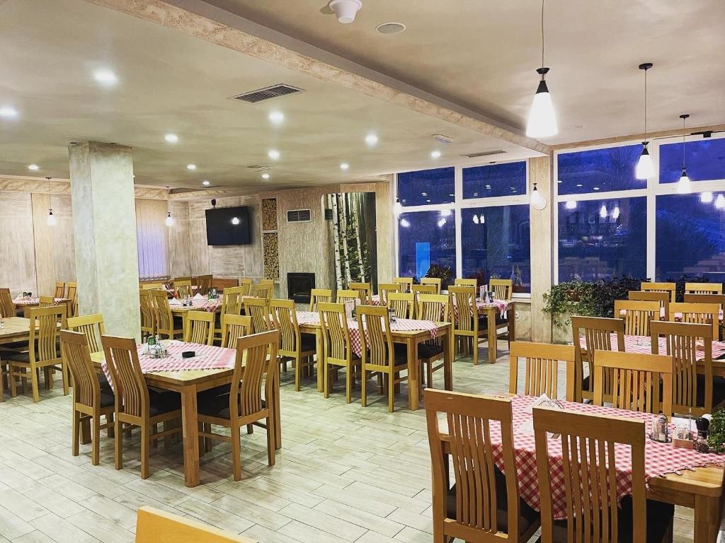 Restaurace v ubytování Honey Valley Bjelašnica