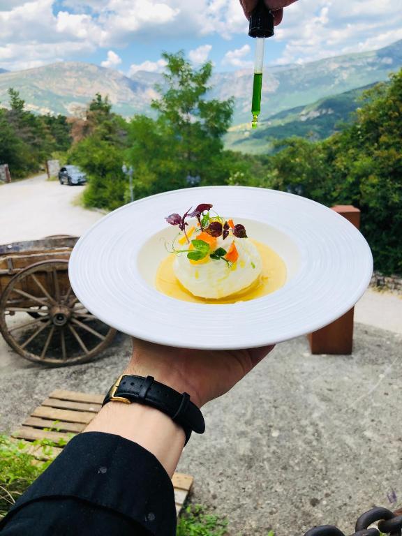 Cibo presso l'hotel o nelle vicinanze