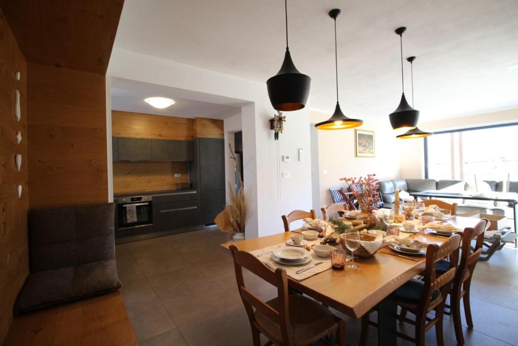 Kuchyň nebo kuchyňský kout v ubytování Apartments ALPA VITA