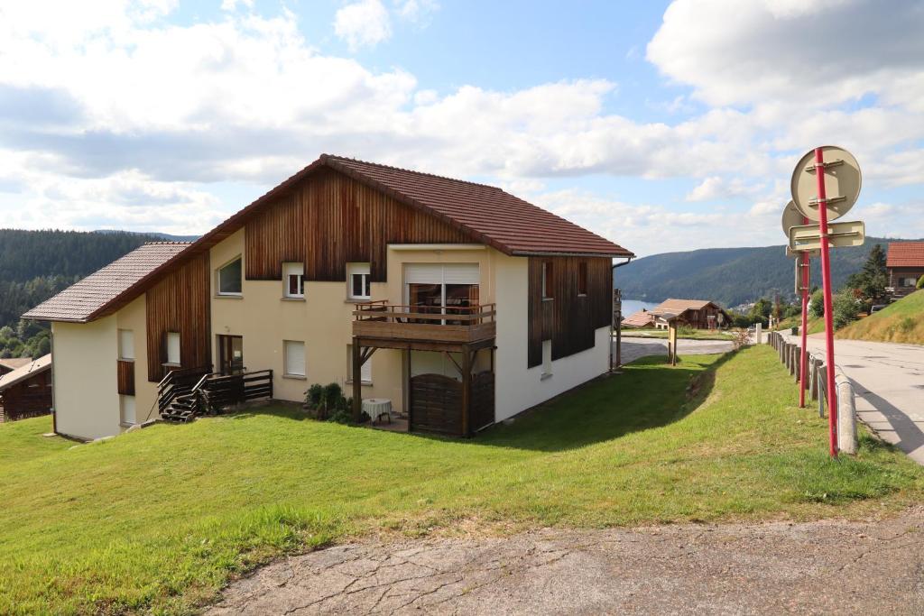 Naturlandskabet i nærheden af lejligheden