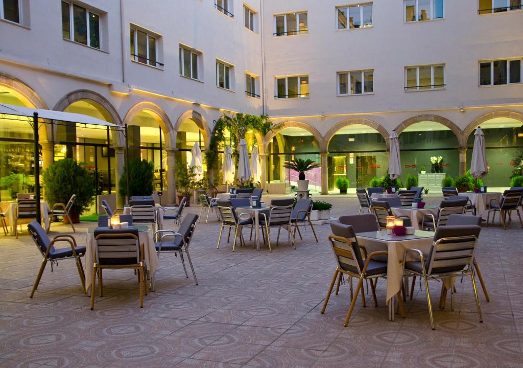 Restaurace v ubytování TRH Ciudad de Baeza